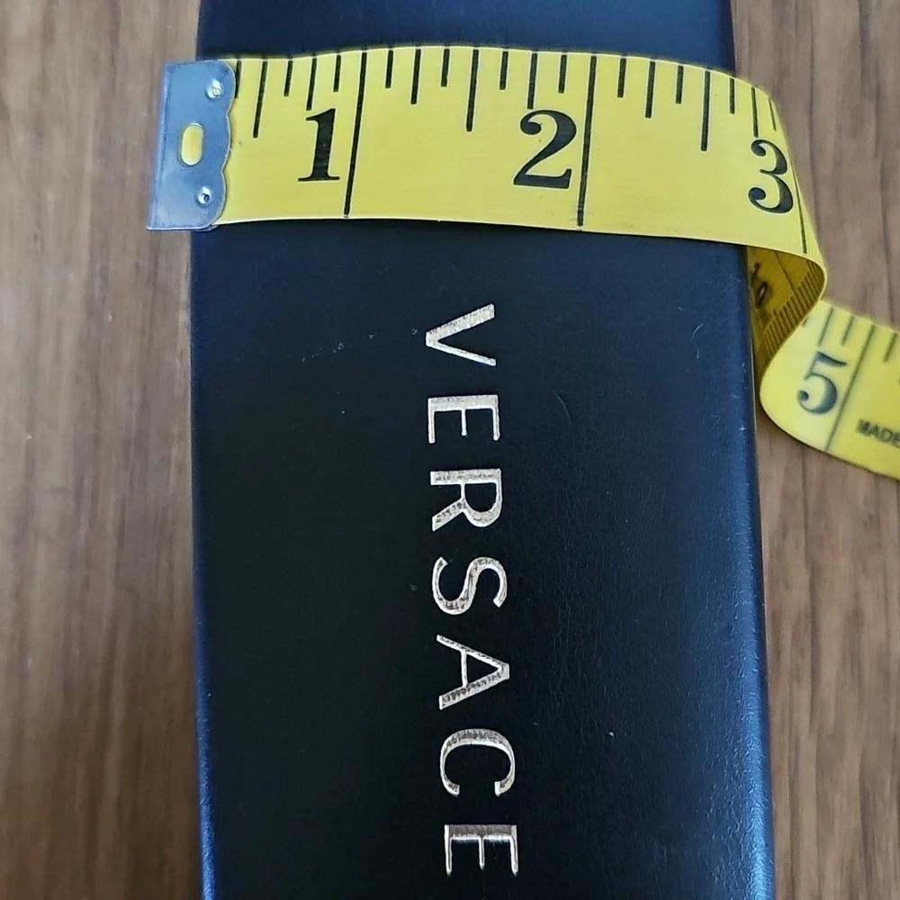 Versace Black Eyeglass Sunglasses Hard Clamshell Case Gold Tone Lettering - Picture 8 of 8